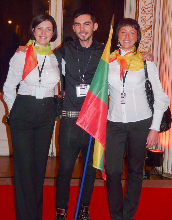 LIETUVOS MEISTRAI PASAULIO STIPRIAUSIŲJŲ PENKETUKE