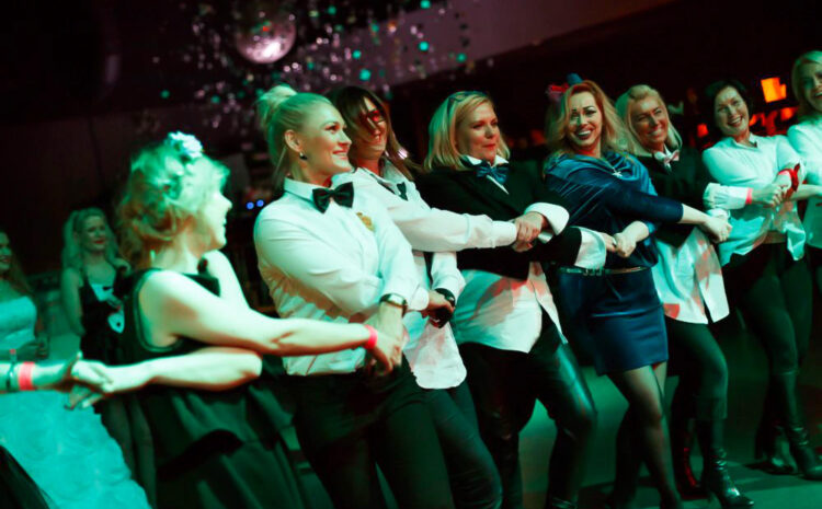  KIGSA ŠVENTINIS VAKARĖLIS „ŠV. KALĖDOS PO 100 METŲ”