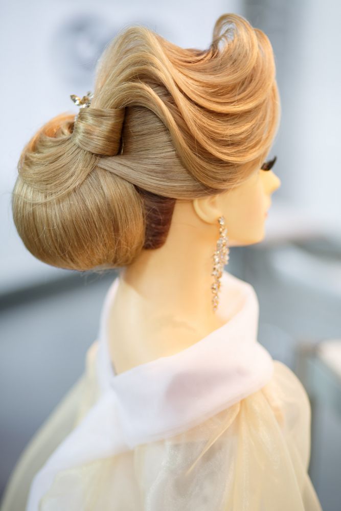 REZULTATAI │ „ILGŲ PLAUKŲ NUOTAKOS ŠUKUOSENOS” KONKURSAS